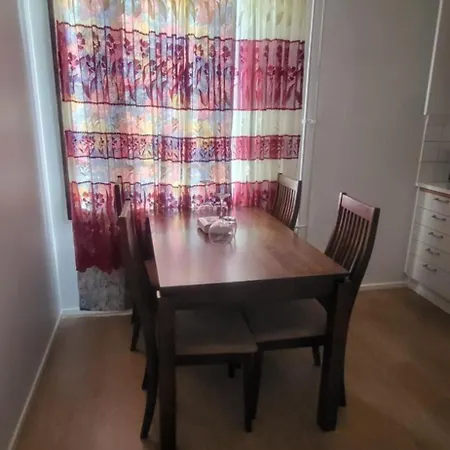Appartement An Entire Apartment, 3 Min From Metro In Matinkylae,